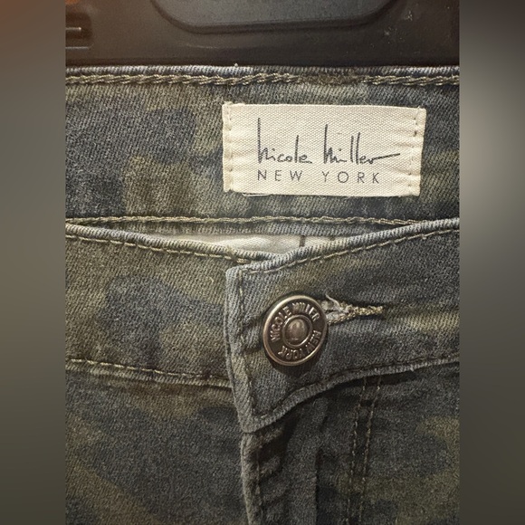 Nicole Miller Tribeca Mid Rise Ankle Skinny Jean - Picture 7 of 14